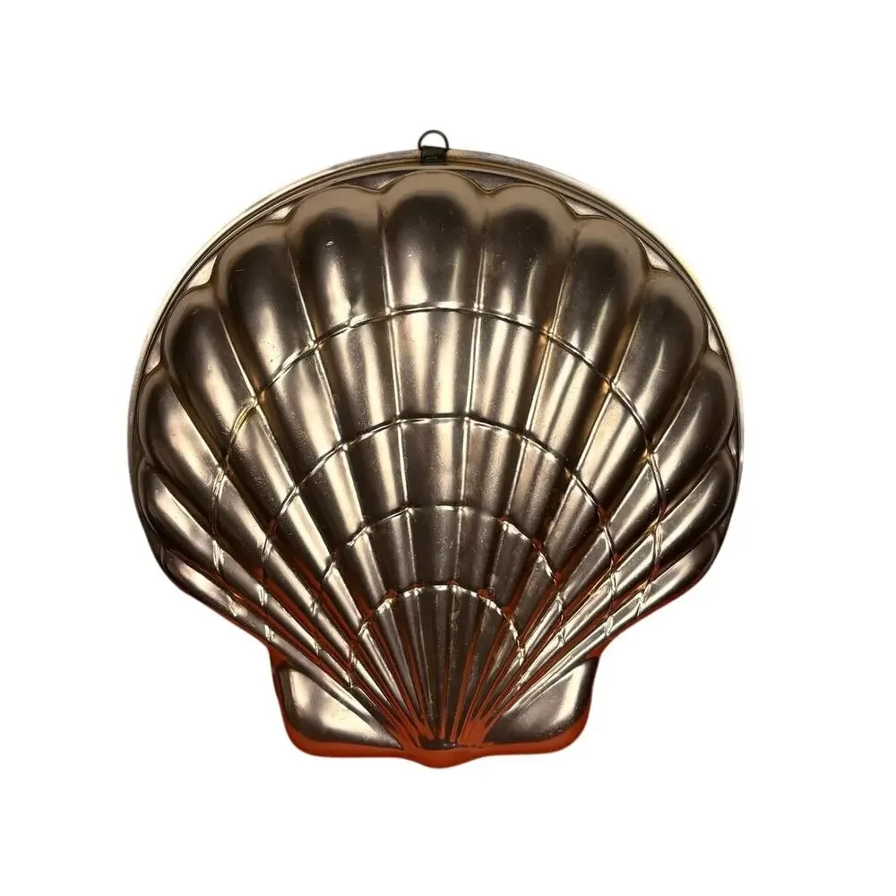 American Vintage Hanging Copper Mold- Seashell- Some wear- 10x10- Coastal